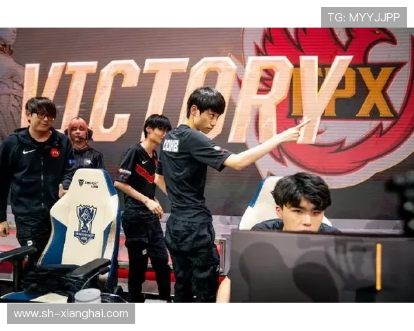 赛后深度解析FPX与V5对决中的战术博弈与团队协作